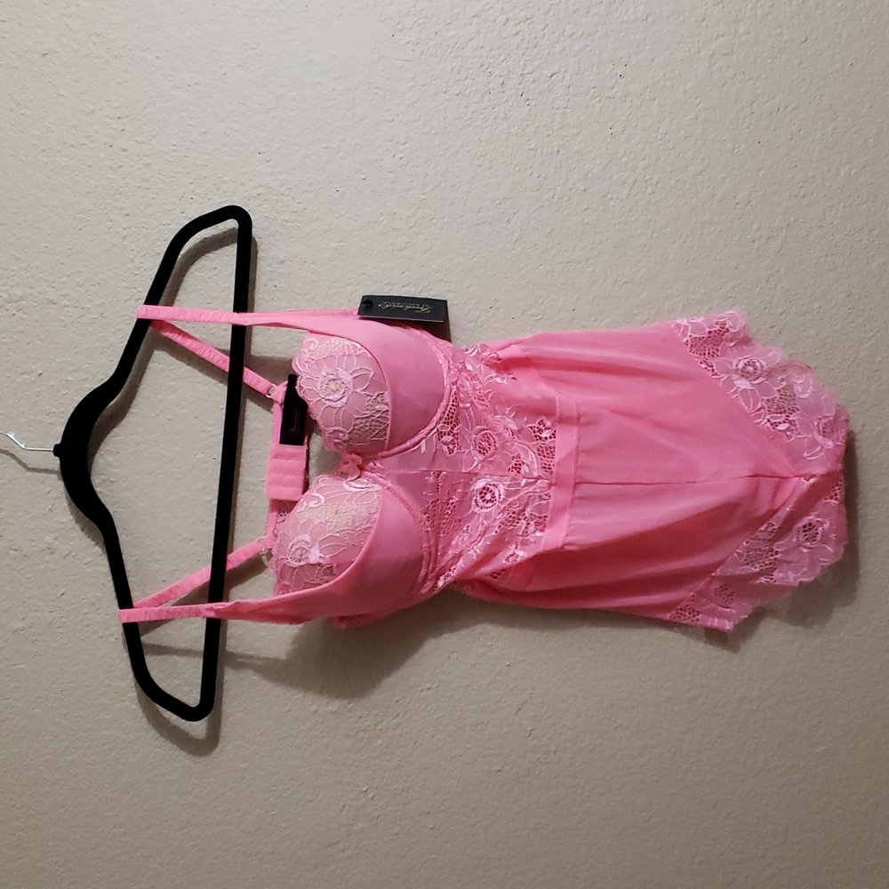 NWT Frederick's of Hollywood underwear Pink 💗 Size Medium Valentine's Gift 💝